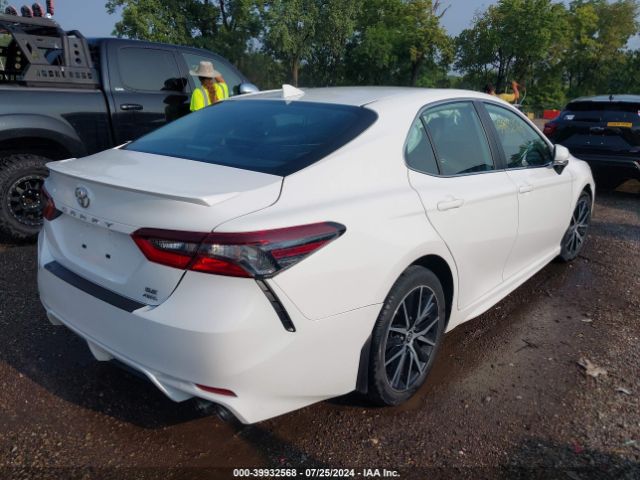 Photo 3 VIN: 4T1G11BK0PU074128 - TOYOTA CAMRY 