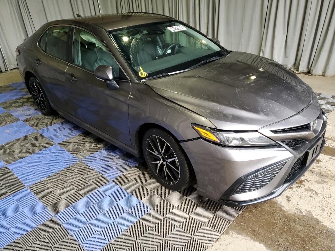 Photo 3 VIN: 4T1G11BK0PU100145 - TOYOTA CAMRY 