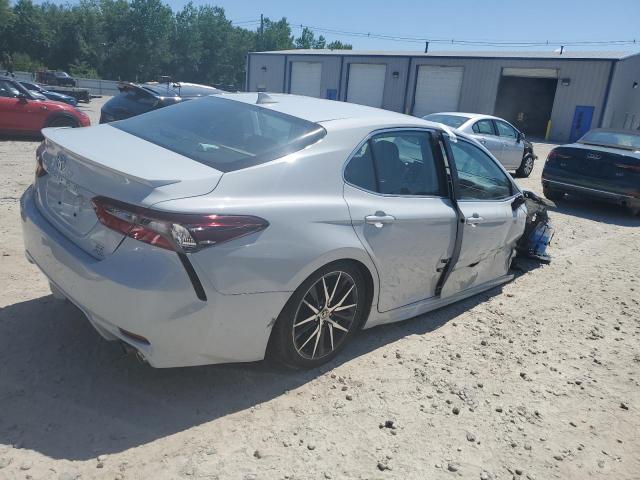 Photo 2 VIN: 4T1G11BK1NU051468 - TOYOTA CAMRY SE 