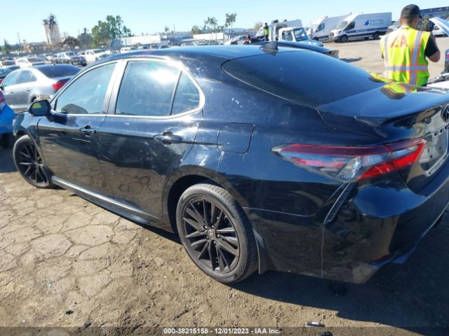 Photo 2 VIN: 4T1G11BK1NU052846 - TOYOTA CAMRY 