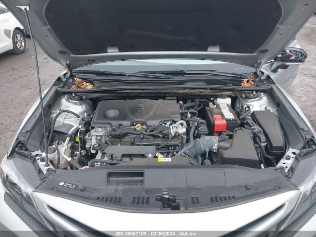 Photo 9 VIN: 4T1G11BK2MU028716 - TOYOTA CAMRY 