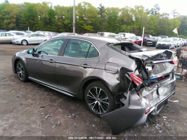 Photo 2 VIN: 4T1G11BK3LU004472 - TOYOTA CAMRY 