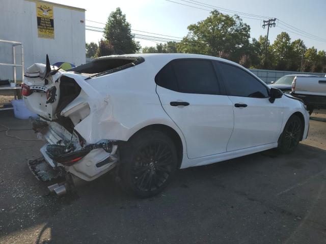 Photo 2 VIN: 4T1G11BK3MU045735 - TOYOTA CAMRY SE 