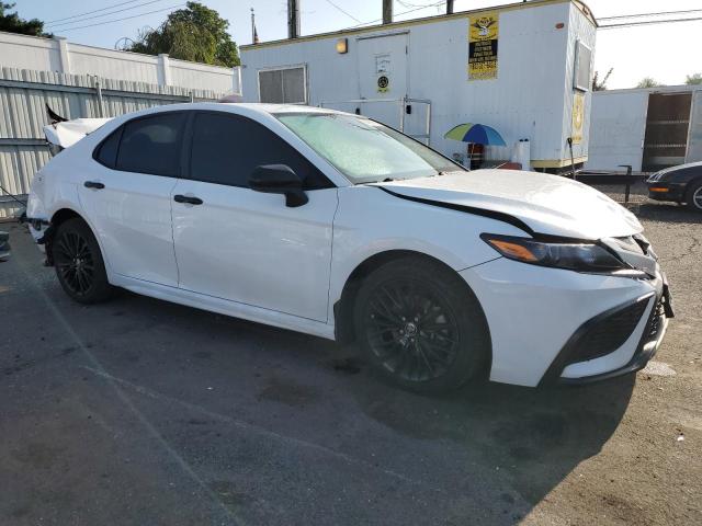 Photo 3 VIN: 4T1G11BK3MU045735 - TOYOTA CAMRY SE 