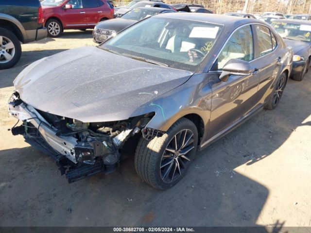 Photo 1 VIN: 4T1G11BK3NU064304 - TOYOTA CAMRY 