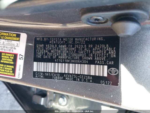 Photo 8 VIN: 4T1G11BK3NU064304 - TOYOTA CAMRY 