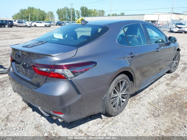 Photo 3 VIN: 4T1G11BK3RU109070 - TOYOTA CAMRY 