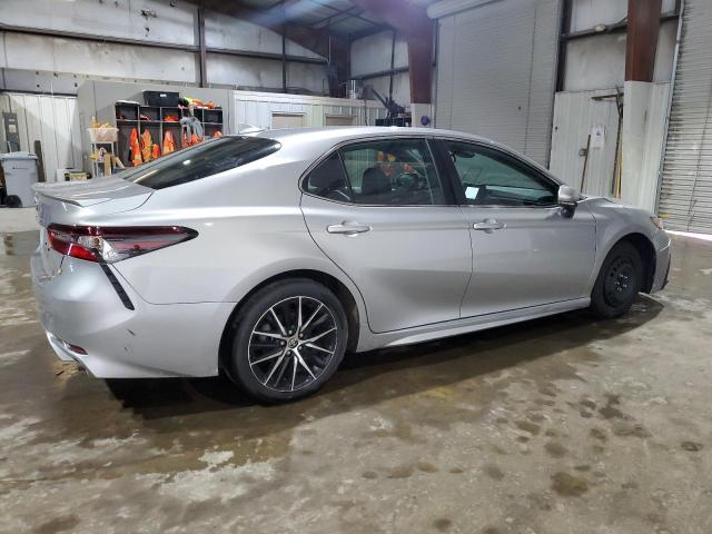 Photo 2 VIN: 4T1G11BK3RU123339 - TOYOTA CAMRY SE N 