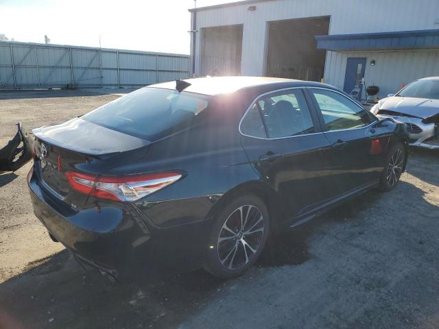 Photo 2 VIN: 4T1G11BK4LU008739 - TOYOTA CAMRY SE 