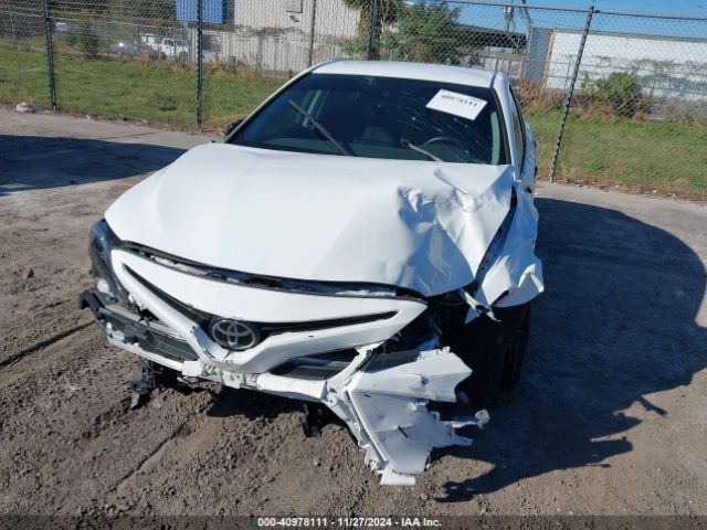 Photo 5 VIN: 4T1G11BK4MU021105 - TOYOTA CAMRY 