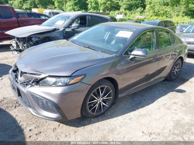 Photo 1 VIN: 4T1G11BK4MU040673 - TOYOTA CAMRY 