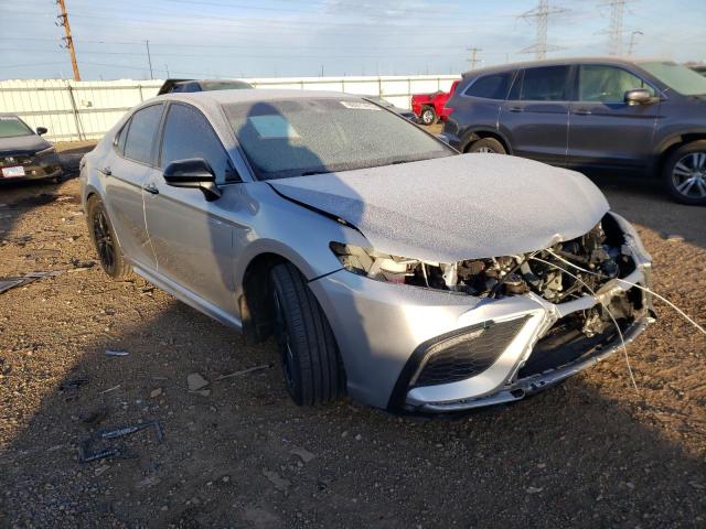 Photo 3 VIN: 4T1G11BK4MU041337 - TOYOTA CAMRY 