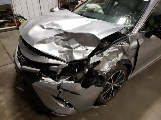 Photo 8 VIN: 4T1G11BK5LU008457 - TOYOTA CAMRY SE 