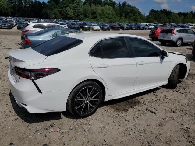 Photo 2 VIN: 4T1G11BK5RU128221 - TOYOTA CAMRY SE N 