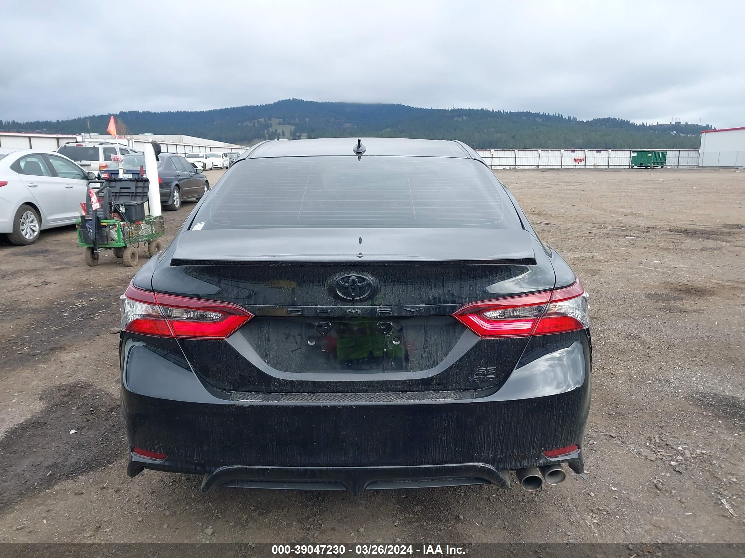 Photo 15 VIN: 4T1G11BK7PU075275 - TOYOTA CAMRY 