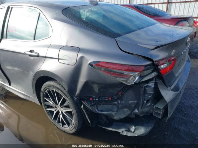 Photo 5 VIN: 4T1G11BK8NU068719 - TOYOTA CAMRY 