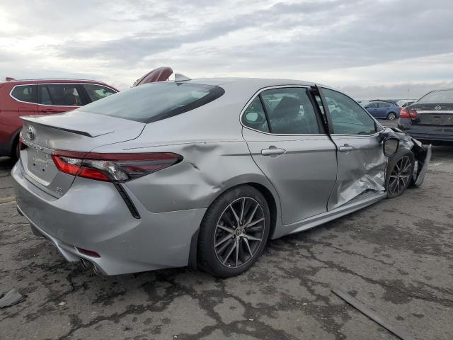 Photo 2 VIN: 4T1G11BKXMU034487 - TOYOTA CAMRY SE 