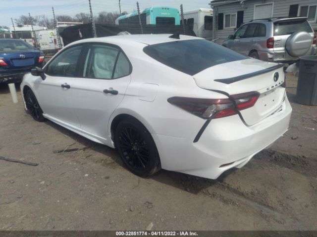 Photo 2 VIN: 4T1G11BKXMU041276 - TOYOTA CAMRY 