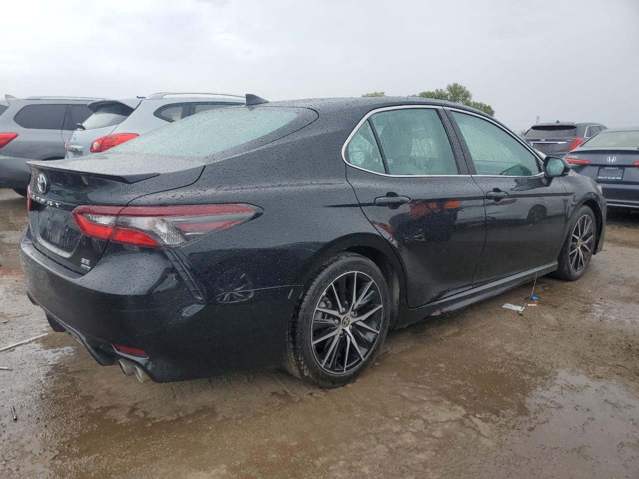 Photo 2 VIN: 4T1G11BKXMU047062 - TOYOTA CAMRY 