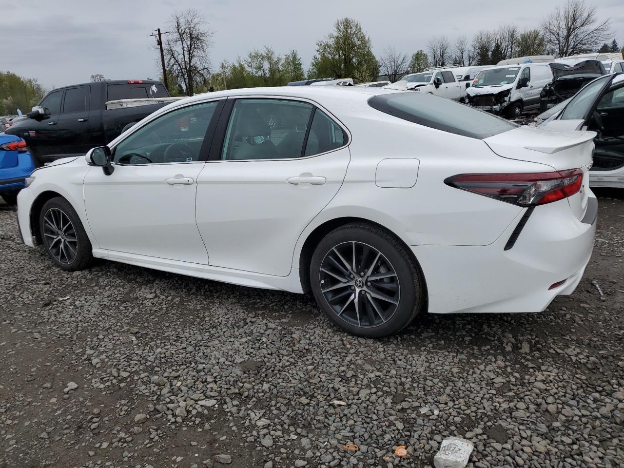 Photo 1 VIN: 4T1G11BKXPU096329 - TOYOTA CAMRY 