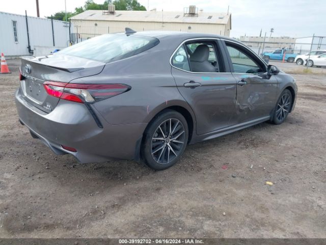 Photo 3 VIN: 4T1G31AK2NU592718 - TOYOTA CAMRY 