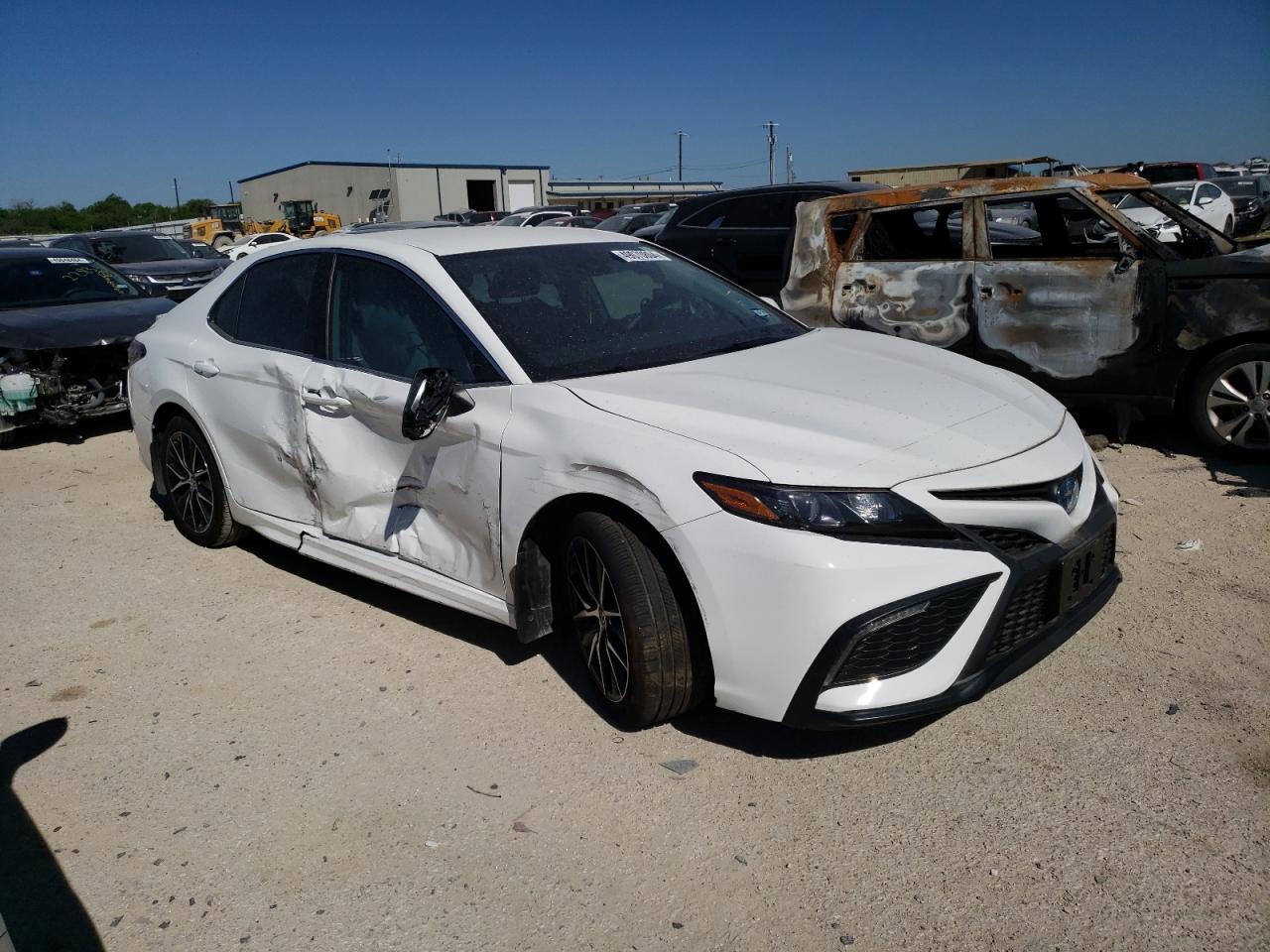 Photo 3 VIN: 4T1G31AK6RU067618 - TOYOTA CAMRY 