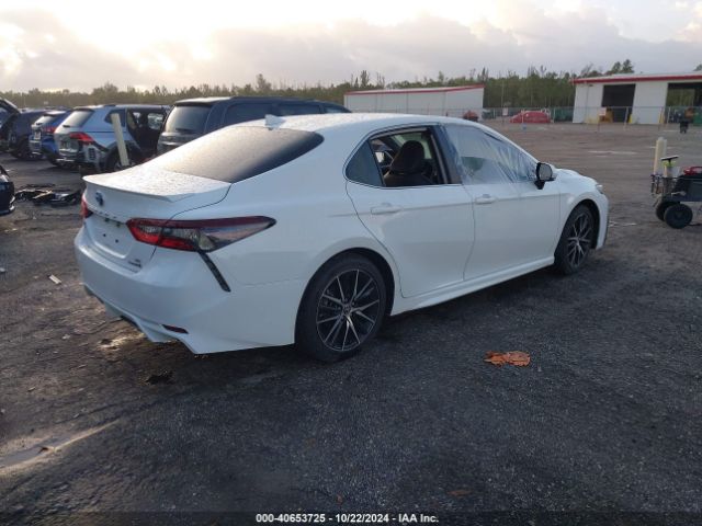 Photo 3 VIN: 4T1G31AK8RU623945 - TOYOTA CAMRY 