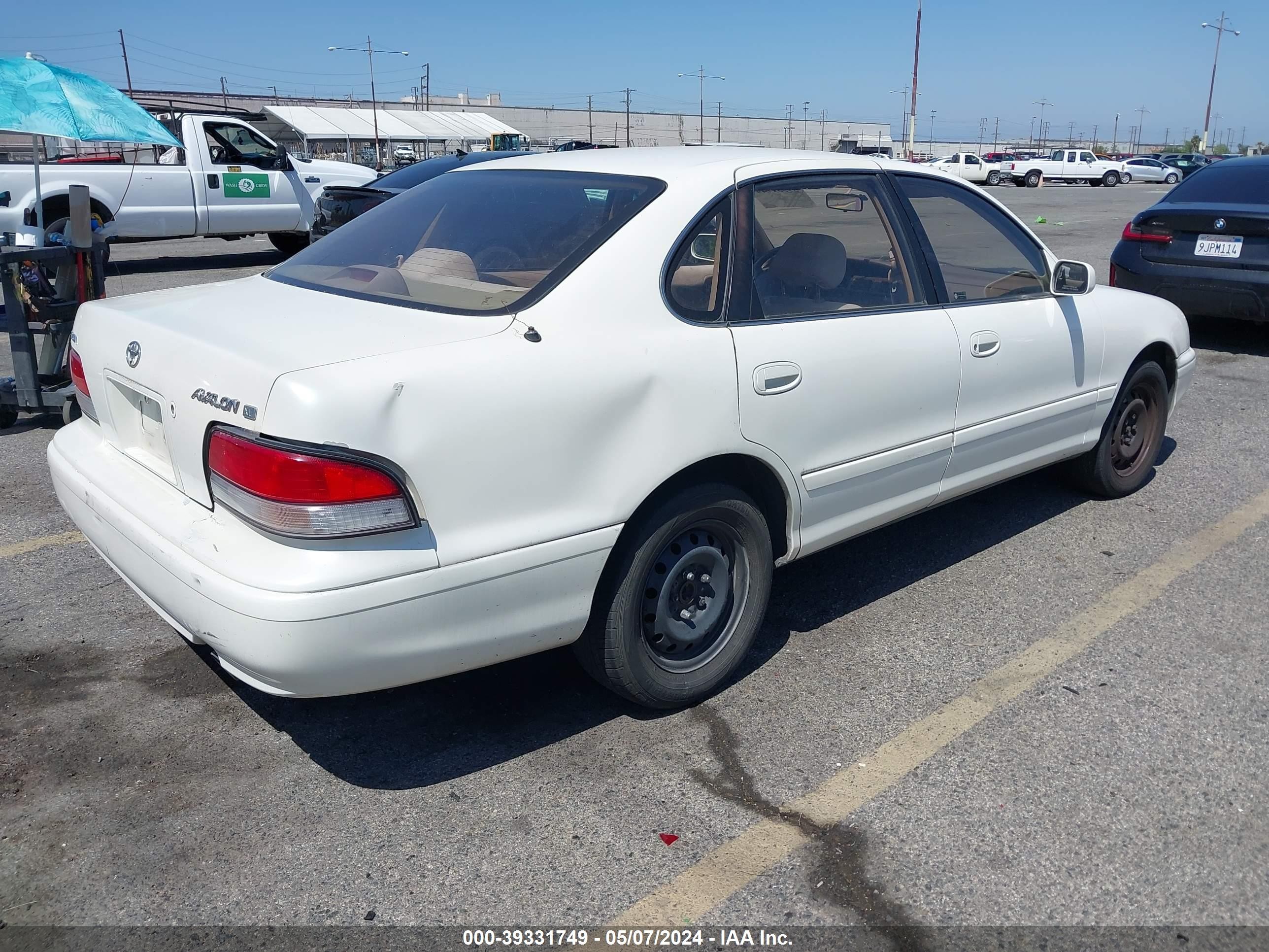 Photo 3 VIN: 4T1GB10E0SU050091 - TOYOTA AVALON 