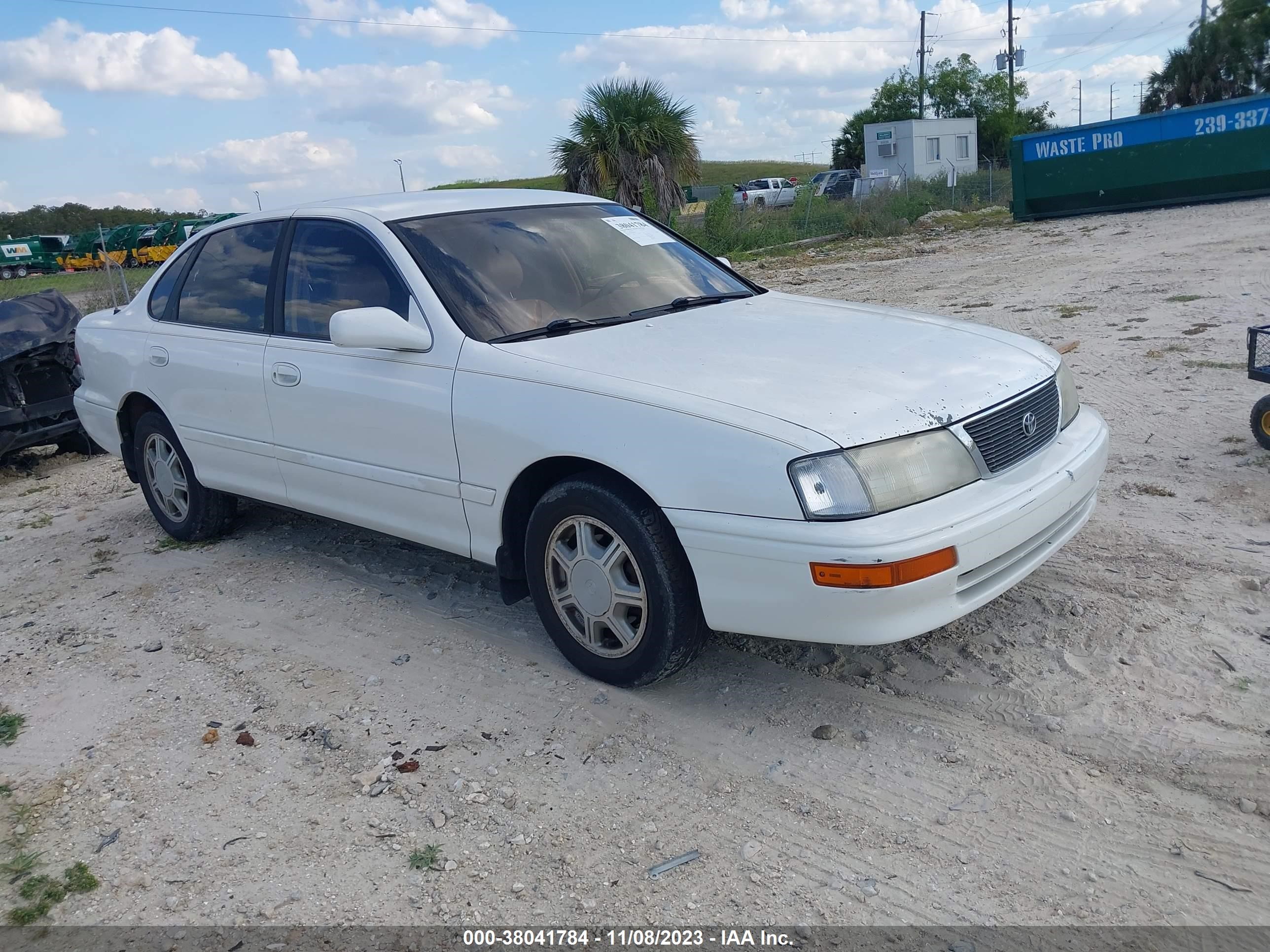 Photo 0 VIN: 4T1GB10E9SU012021 - TOYOTA AVALON 