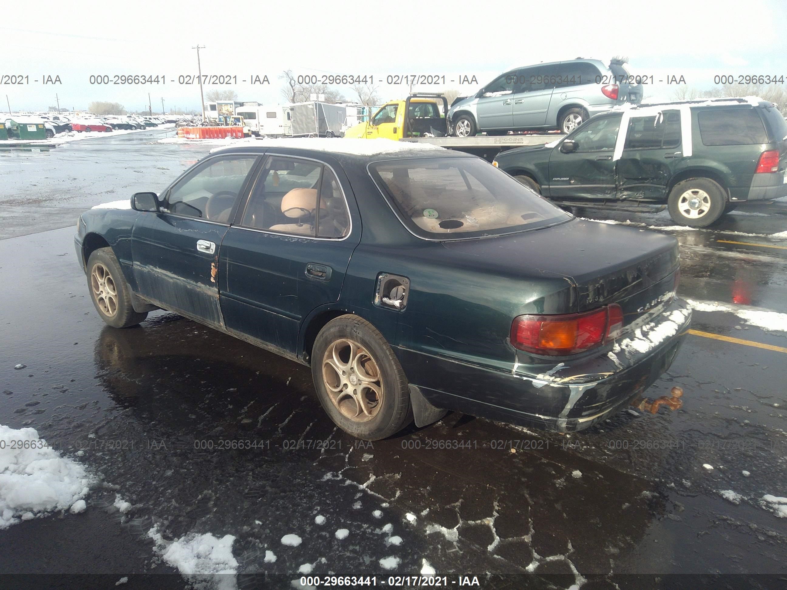 Photo 2 VIN: 4T1GK12E1SU113759 - TOYOTA CAMRY 