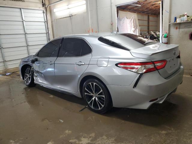 Photo 1 VIN: 4T1J11AK6LU858363 - TOYOTA CAMRY SE 