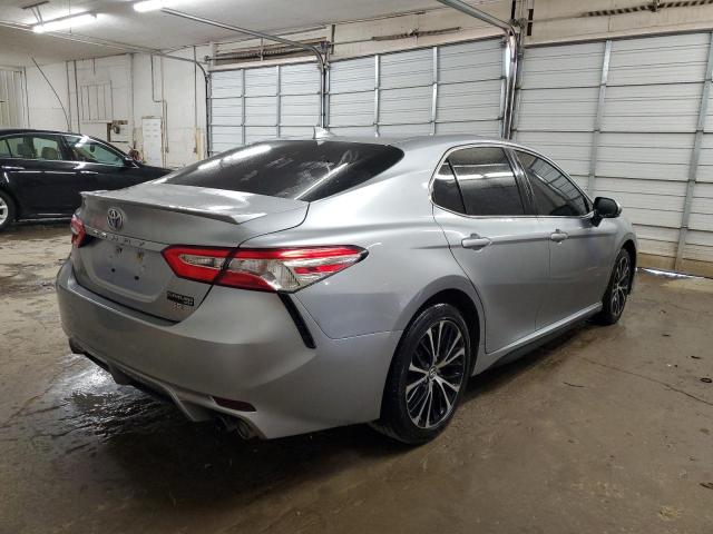 Photo 2 VIN: 4T1J11AK6LU858363 - TOYOTA CAMRY SE 