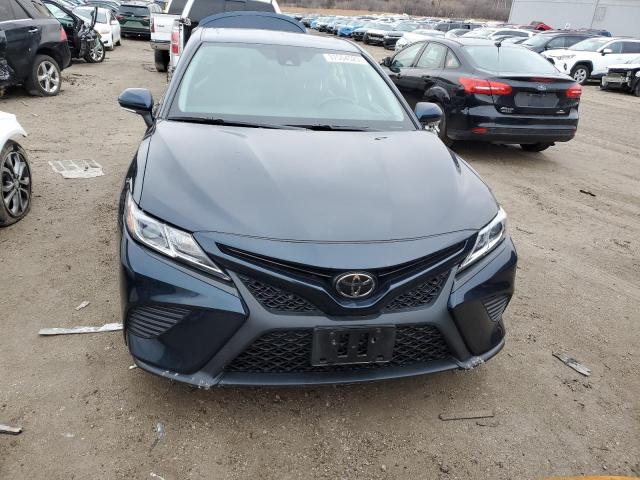 Photo 4 VIN: 4T1J11AK9LU300538 - TOYOTA CAMRY SE 