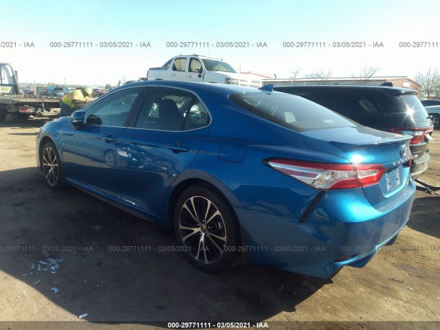 Photo 2 VIN: 4T1J11BK9LU014655 - TOYOTA CAMRY 