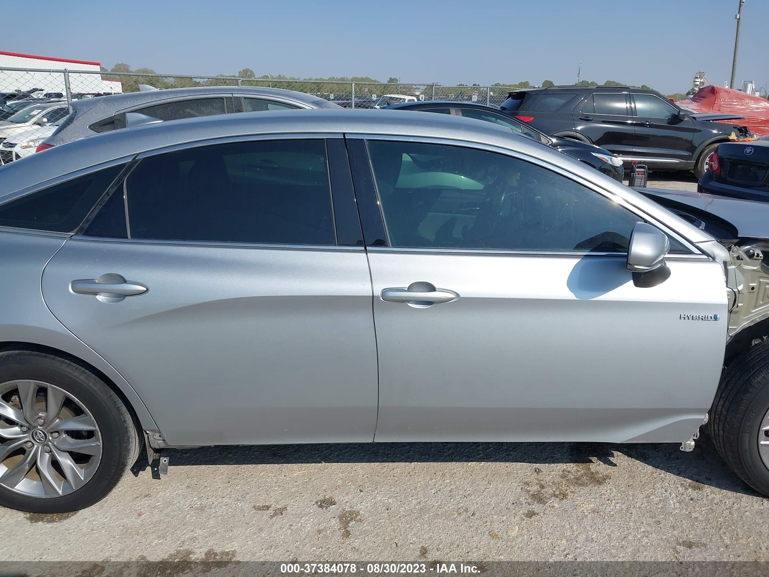 Photo 13 VIN: 4T1J21FB1LU014799 - TOYOTA AVALON 