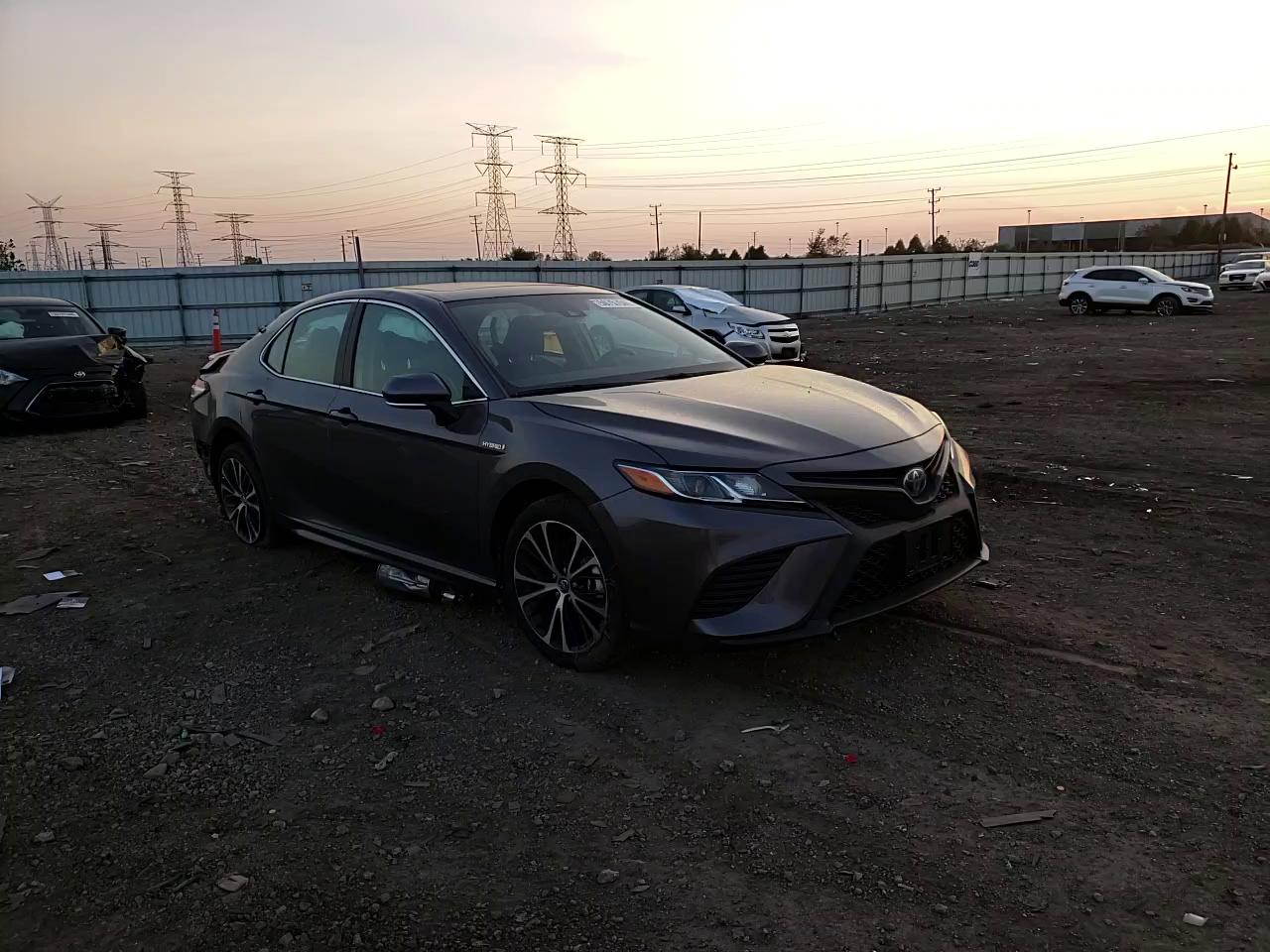 Photo 10 VIN: 4T1J31AK7LU531562 - TOYOTA CAMRY SE 