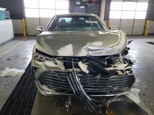 Photo 4 VIN: 4T1JA1AB2NU013335 - TOYOTA AVALON XLE 