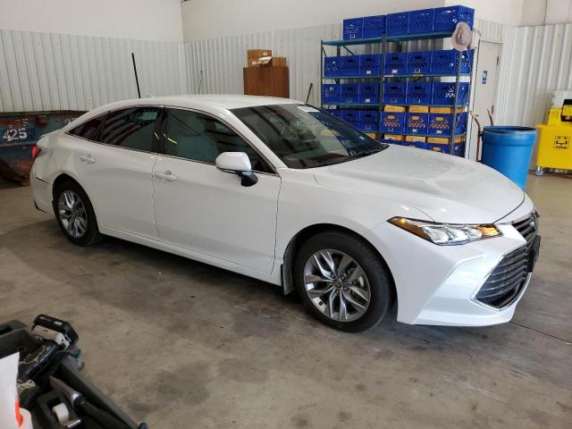 Photo 3 VIN: 4T1JZ1FB3NU084318 - TOYOTA AVALON XLE 