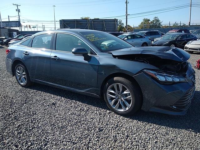 Photo 1 VIN: 4T1JZ1FB4NU082383 - TOYOTA AVALON XLE 