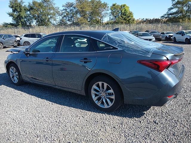 Photo 2 VIN: 4T1JZ1FB4NU082383 - TOYOTA AVALON XLE 