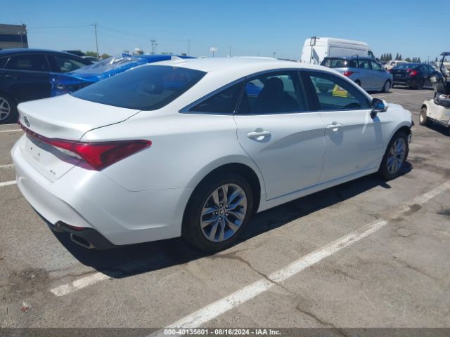 Photo 3 VIN: 4T1JZ1FB5NU076933 - TOYOTA AVALON 