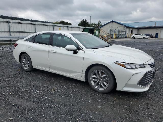 Photo 3 VIN: 4T1JZ1FB8NU086954 - TOYOTA AVALON XLE 