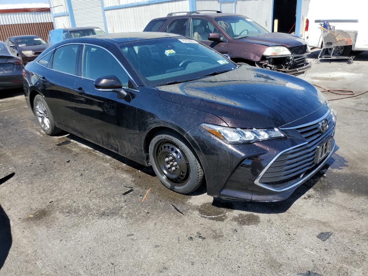 Photo 3 VIN: 4T1JZ1FBXNU077477 - TOYOTA AVALON 