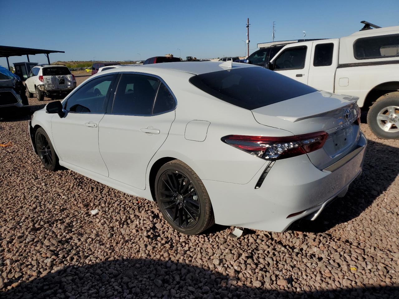 Photo 1 VIN: 4T1K31AK3NU036122 - TOYOTA CAMRY 