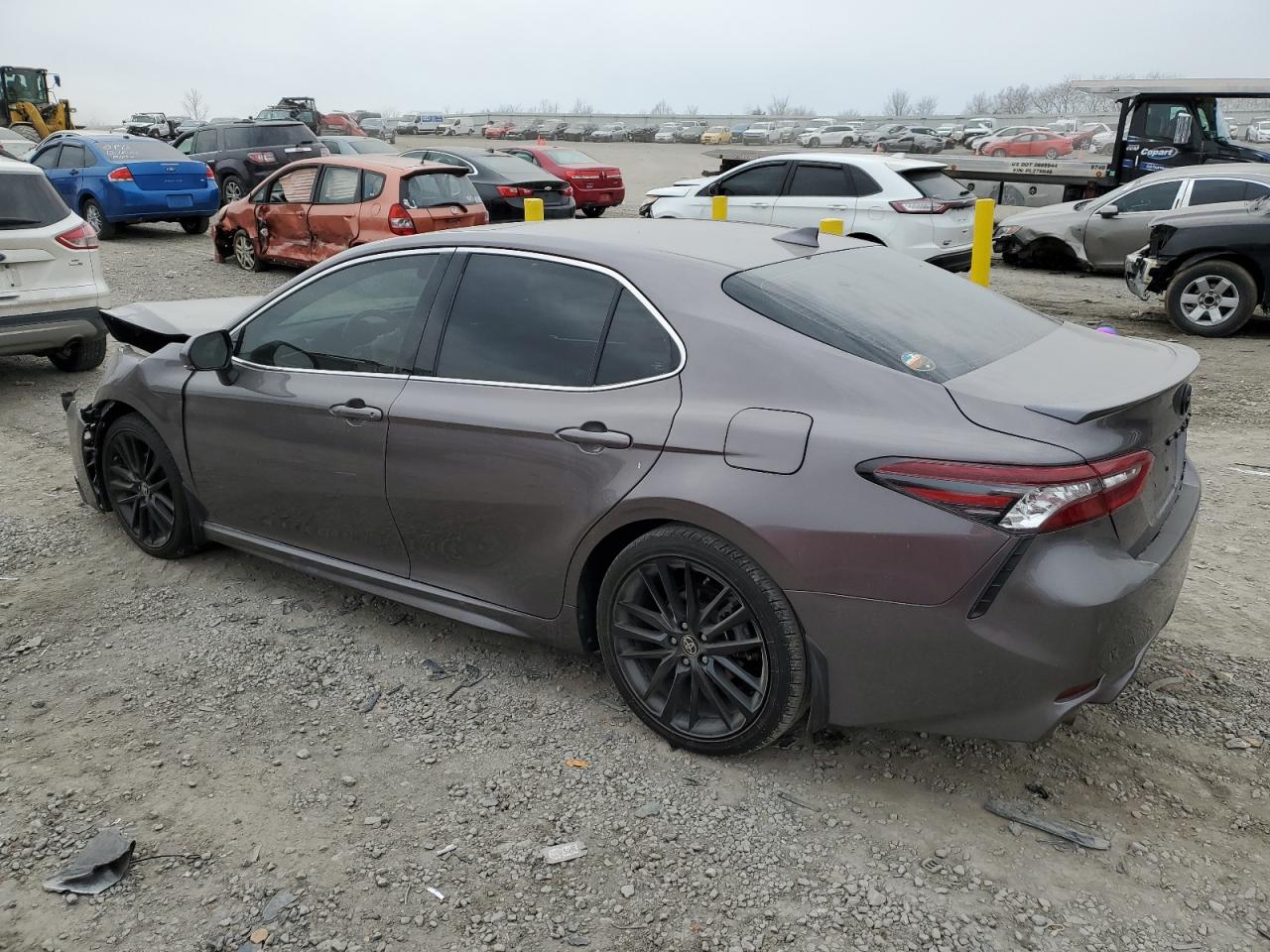 Photo 1 VIN: 4T1K31AK3NU580300 - TOYOTA CAMRY 