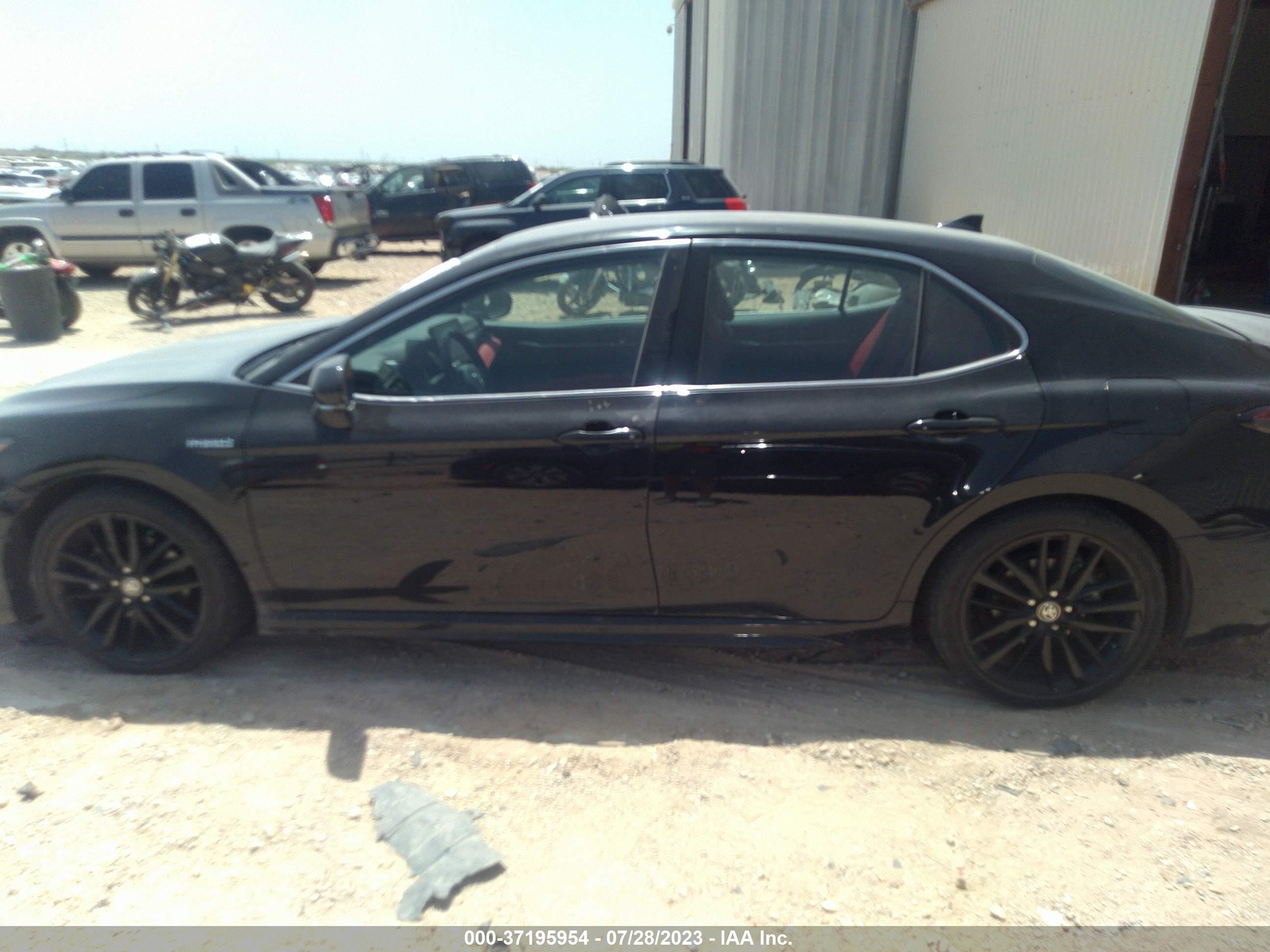 Photo 13 VIN: 4T1K31AK5MU567059 - TOYOTA CAMRY 