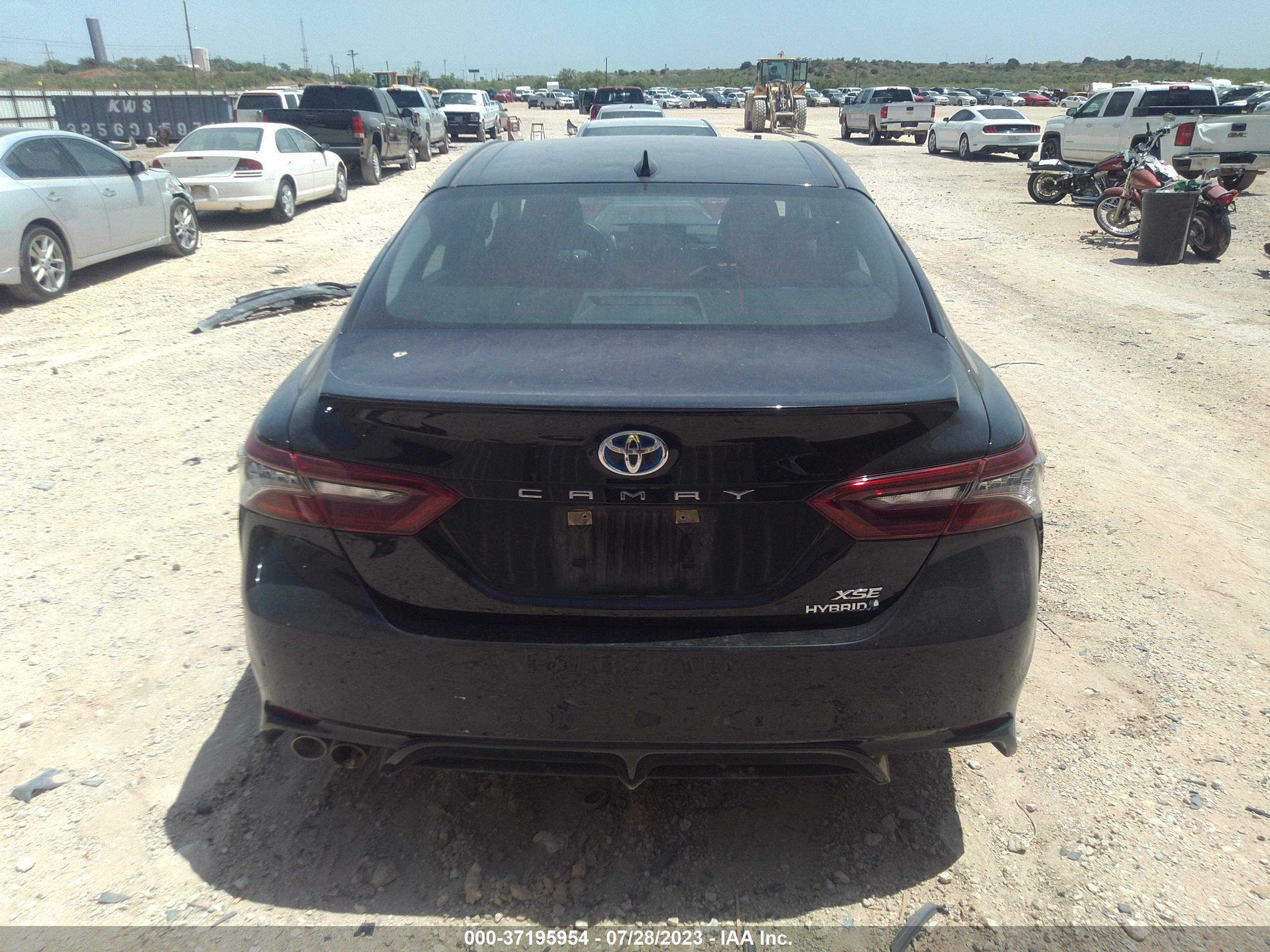 Photo 15 VIN: 4T1K31AK5MU567059 - TOYOTA CAMRY 