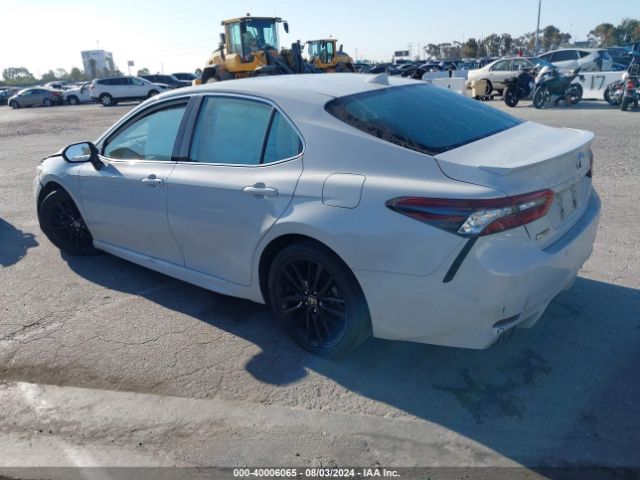 Photo 2 VIN: 4T1K31AK7NU033028 - TOYOTA CAMRY 