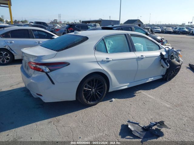 Photo 3 VIN: 4T1K31AK7NU033028 - TOYOTA CAMRY 