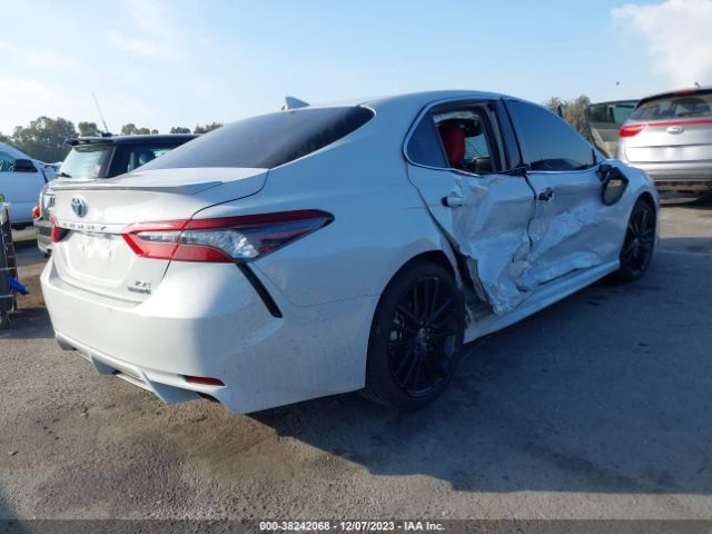 Photo 3 VIN: 4T1K31AK7NU035796 - TOYOTA CAMRY 